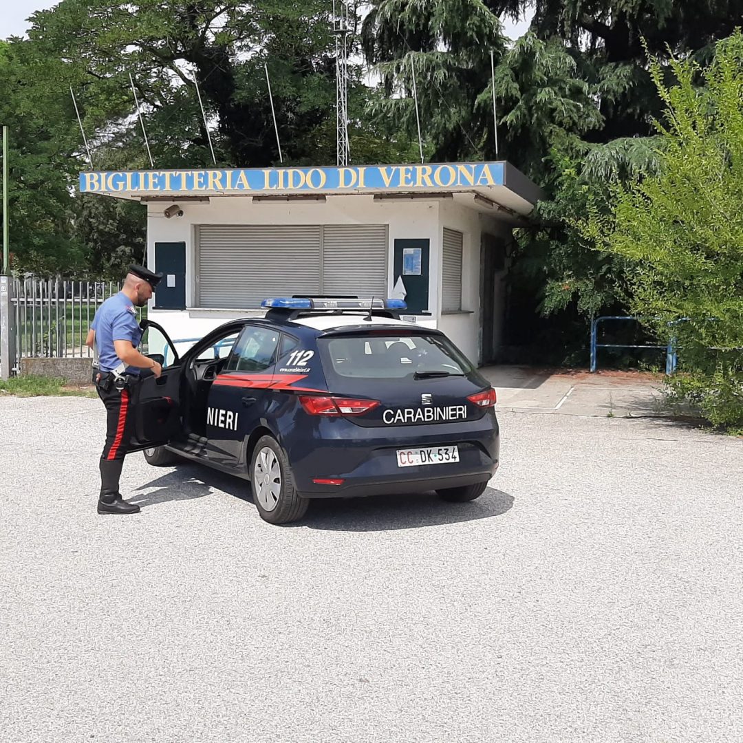 carabinieri arresti