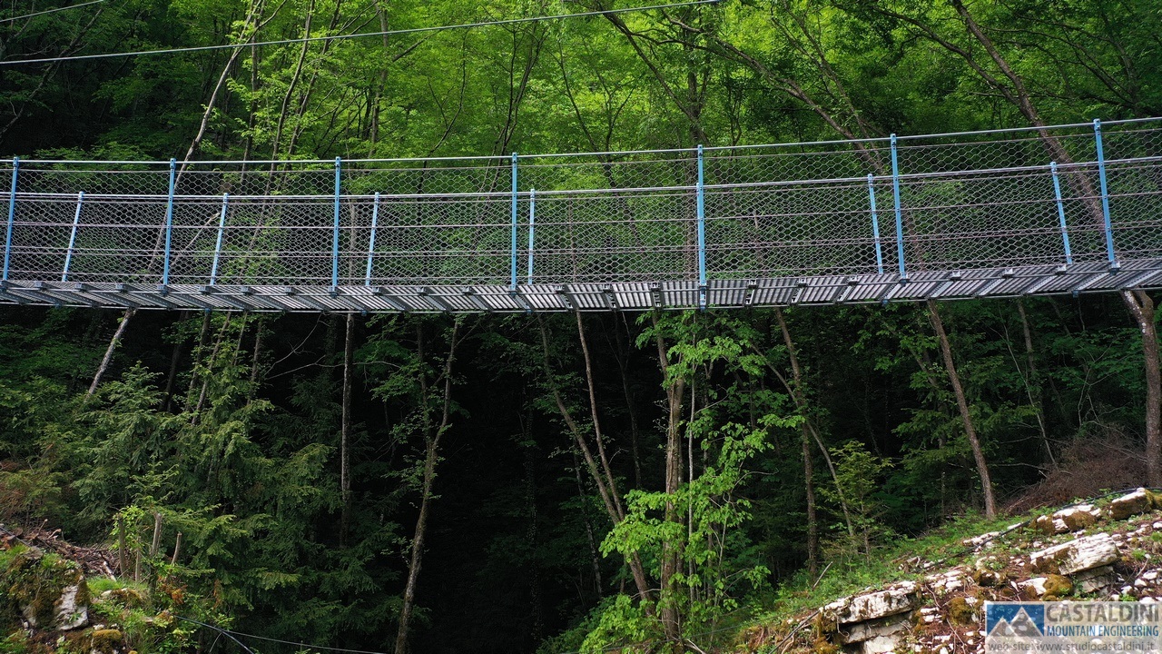 Ponte tibetano brentino belluno