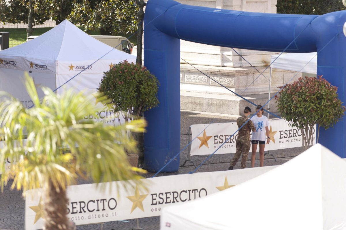 esercito italiano corsa beneficenza ricerca