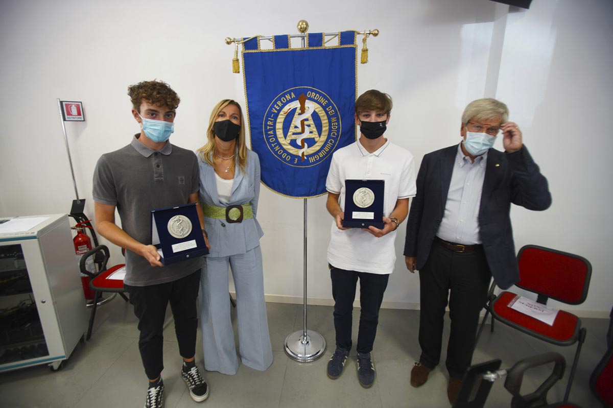 Francesco De Beni e Pietro Moscardo premiati dall'Ordine dei Medici di Verona