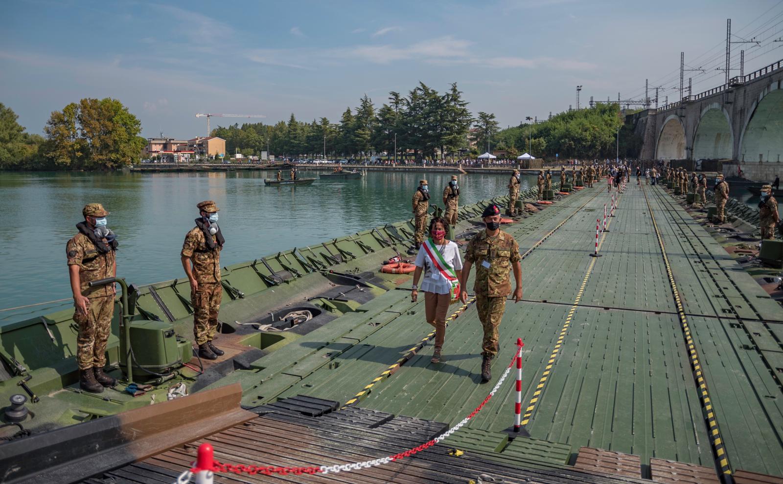 ponte galleggiante mincio
