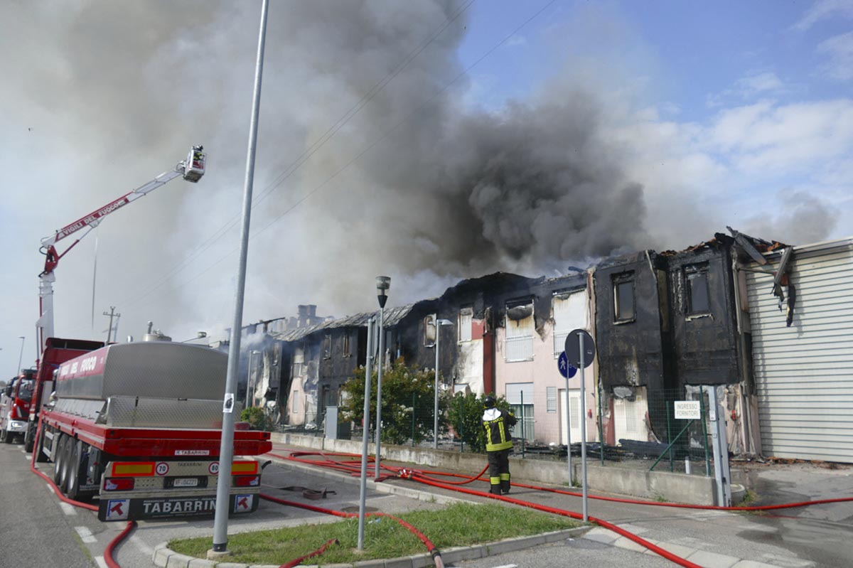 Vigili del Fuoco - Incendio Albaredo d'Adige - casa di riposo
