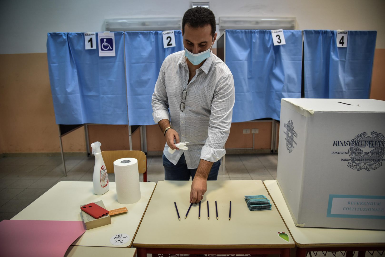 Elezioni: aperti alle 7 i seggi, oltre 46 milioni al voto