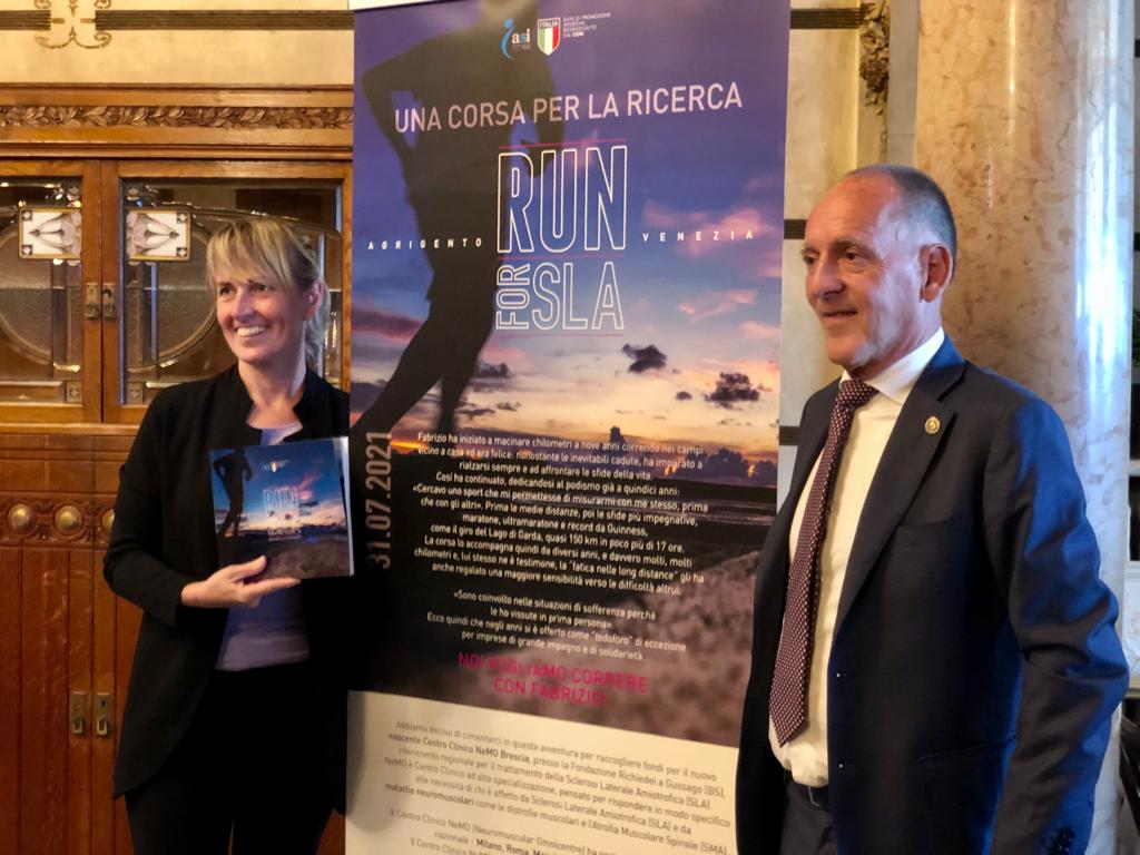 foto Amicabile e assessore Regione Veneto De Berti