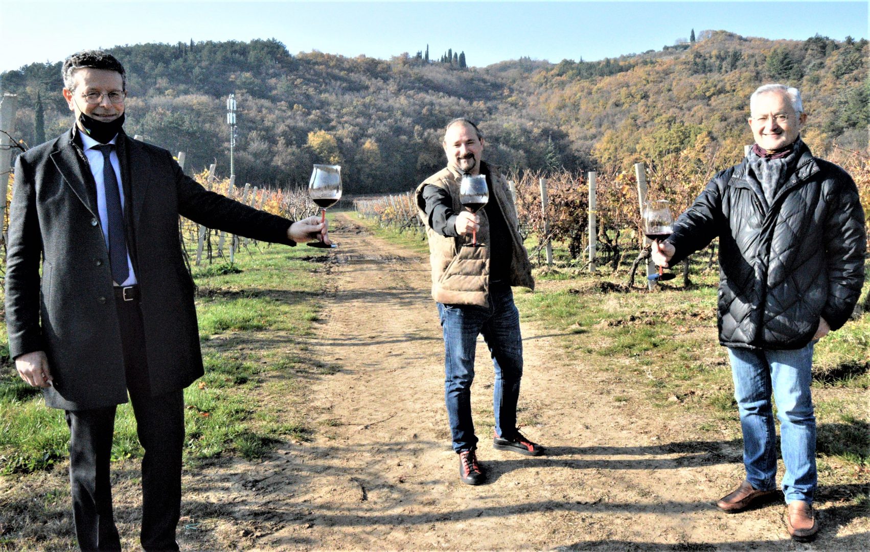 il senso della vite serit Maurizio Alfeo, Enrico Finetto e Massimo Mariotti il senso della vite serit settimana europea riduzione rifiuti vino vendemmia uva colline viti vite vitigno vitigni