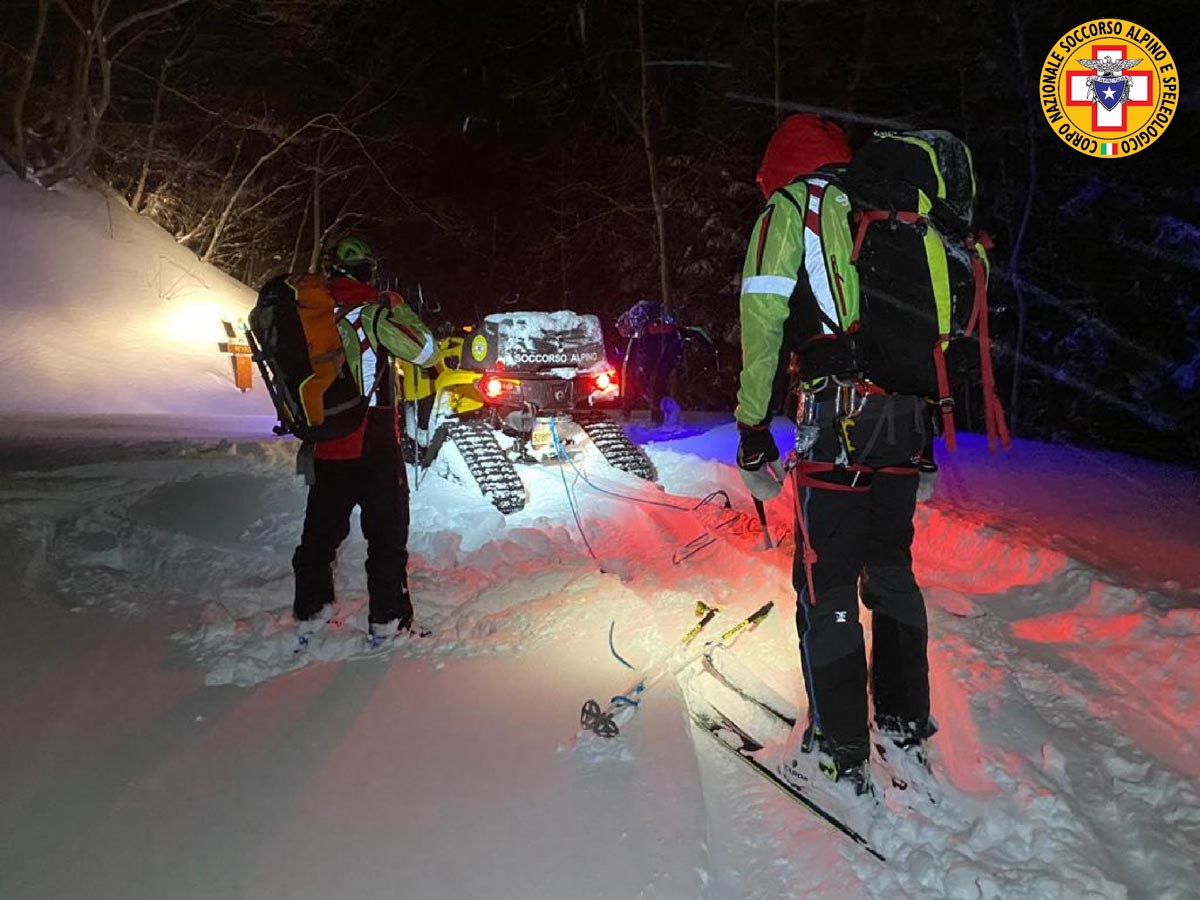 recuperato escursionista bloccato dalla neve sul carega