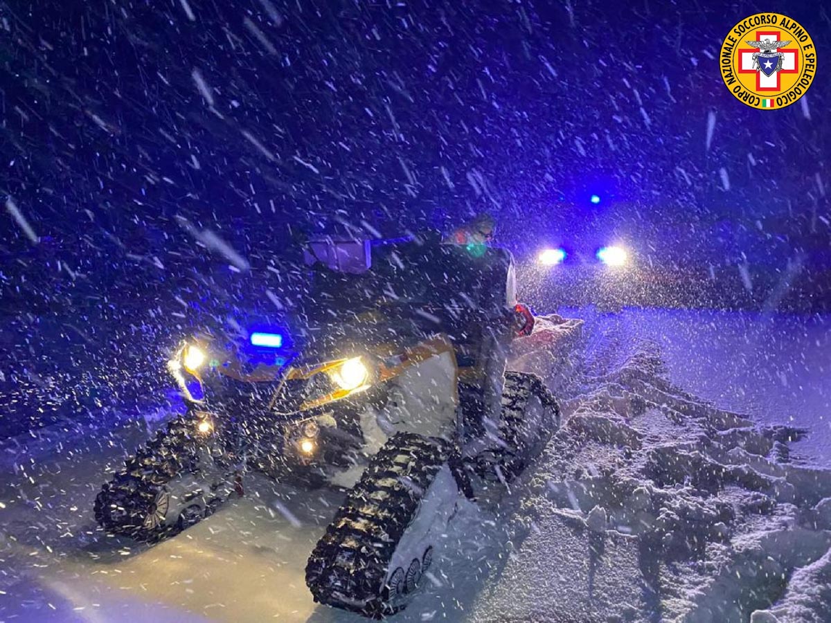 recuperato escursionista bloccato dalla neve sul carega