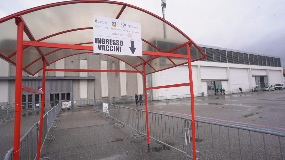 Fiera di Verona, il Centro di Vaccinazione Covid-19 dell'Ulss 9 Scaligera