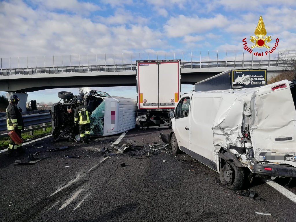 Incidente su autostrada A4 tra Soave e Verona Est