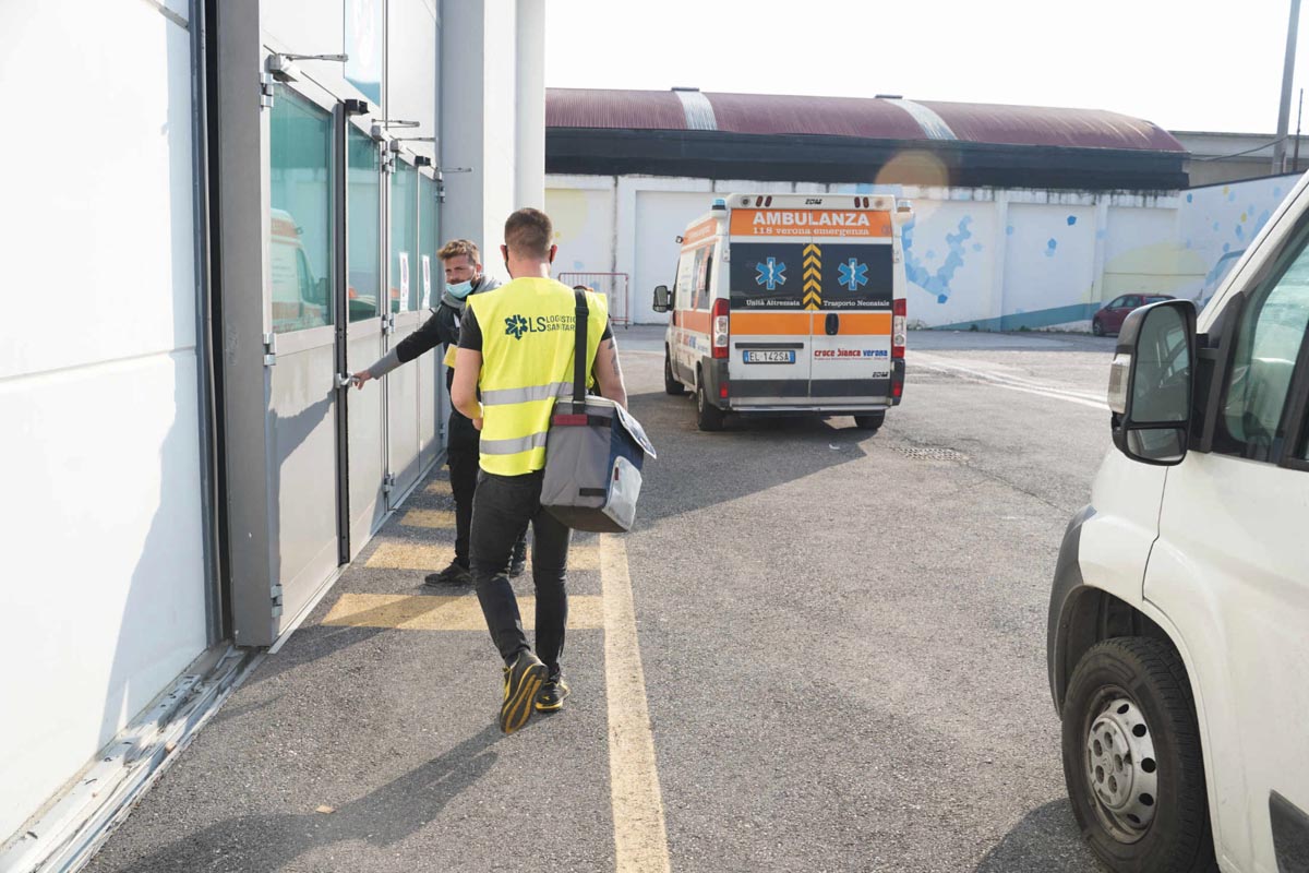 Vaccini in fiera a Verona