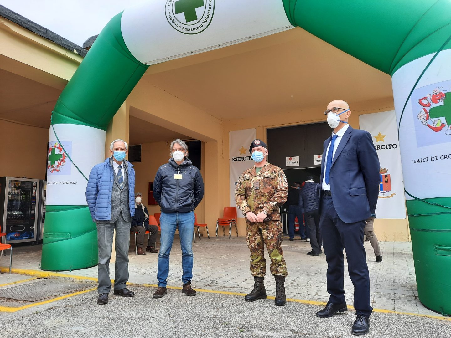 Caserma Duca centro vaccinazione Covid vaccino vaccini