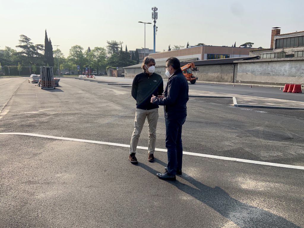 Il sindaco Sboarina e l'assessore Padovani