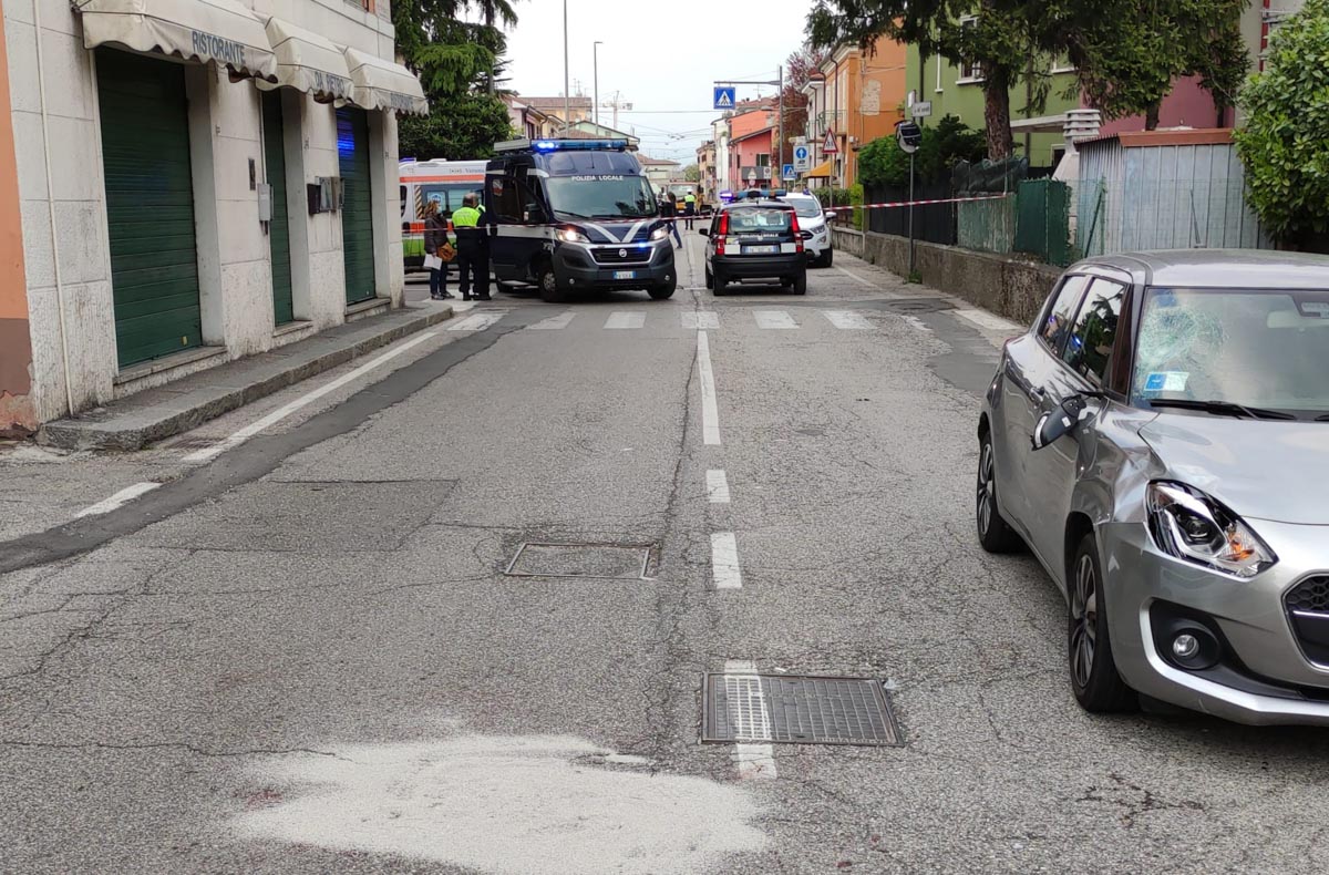 via dell'esperanto pedone investito