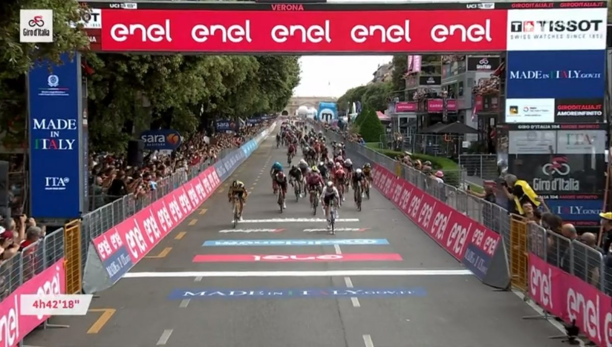 giro d'italia 2022 a Verona