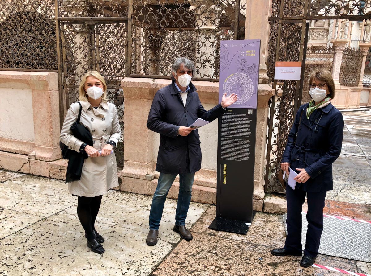 mostra diffusa Dante - Sindaco Federico Sboarina, assessora Francesca Briani, direttrice Musei Francesca Rossi