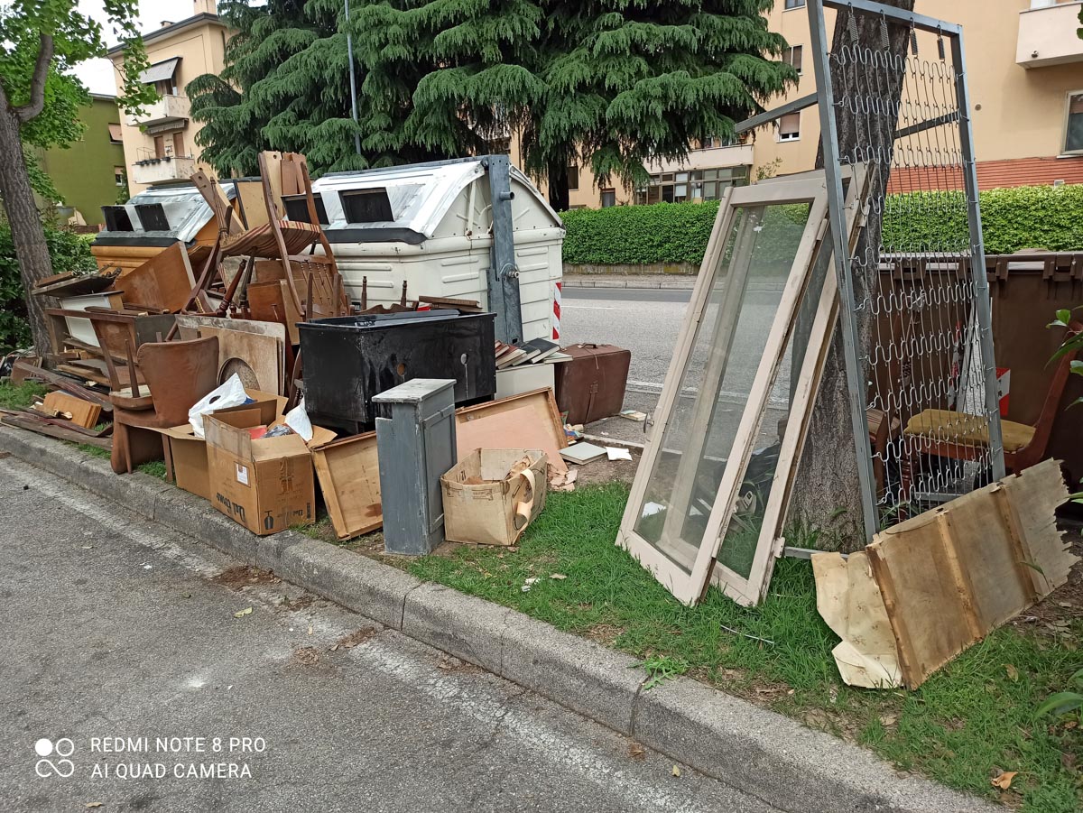 rifiuti ingombranti Verona multa