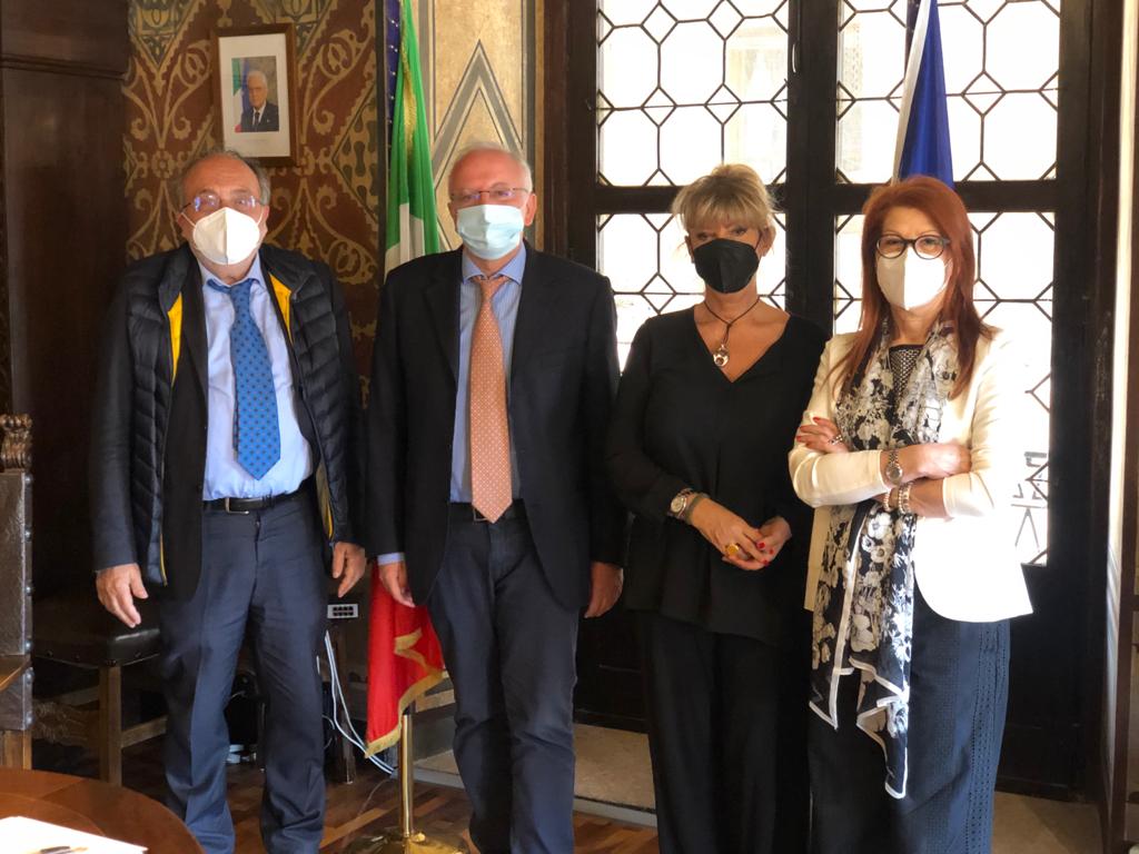 giornalisti a verona dal prefetto