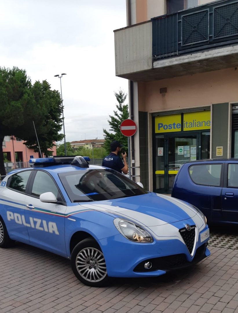 Volanti - Arresto tentato furto aggravato e Resistenza