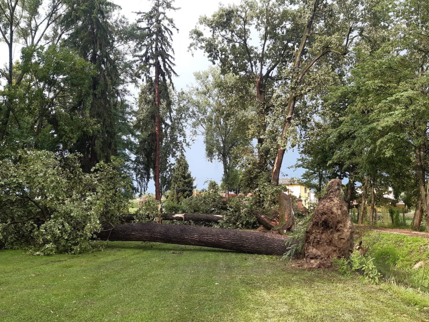 I danni a Villa Contarini a Piazzola sul Brenta