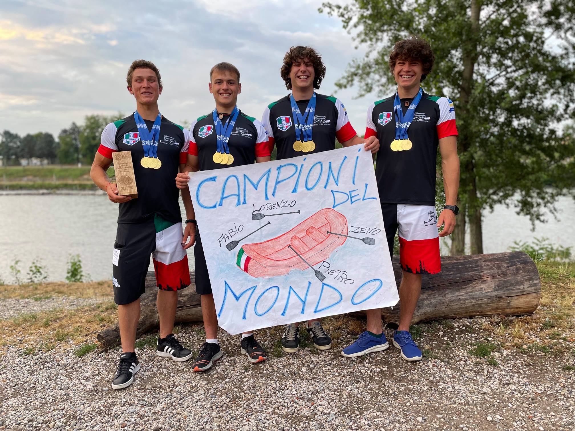 I campioni del Mondo di Rafting