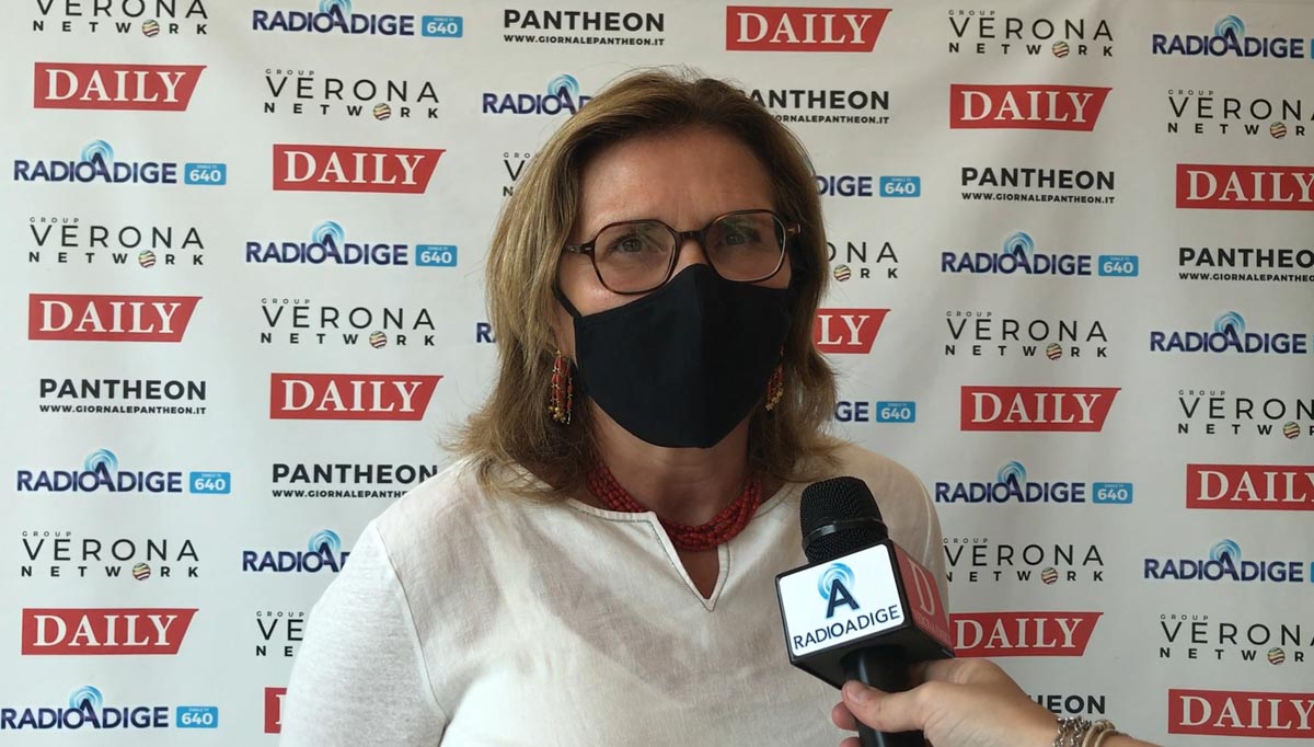 La sindaca di Roverè Veronese Alessandra Ravelli agli Stati generali della Lessinia