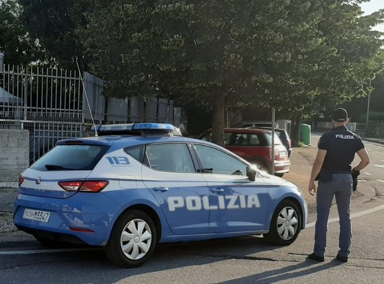 Squadra Mobile maltrattamenti famiglia