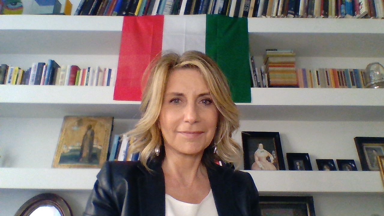Tiziana Ferrario