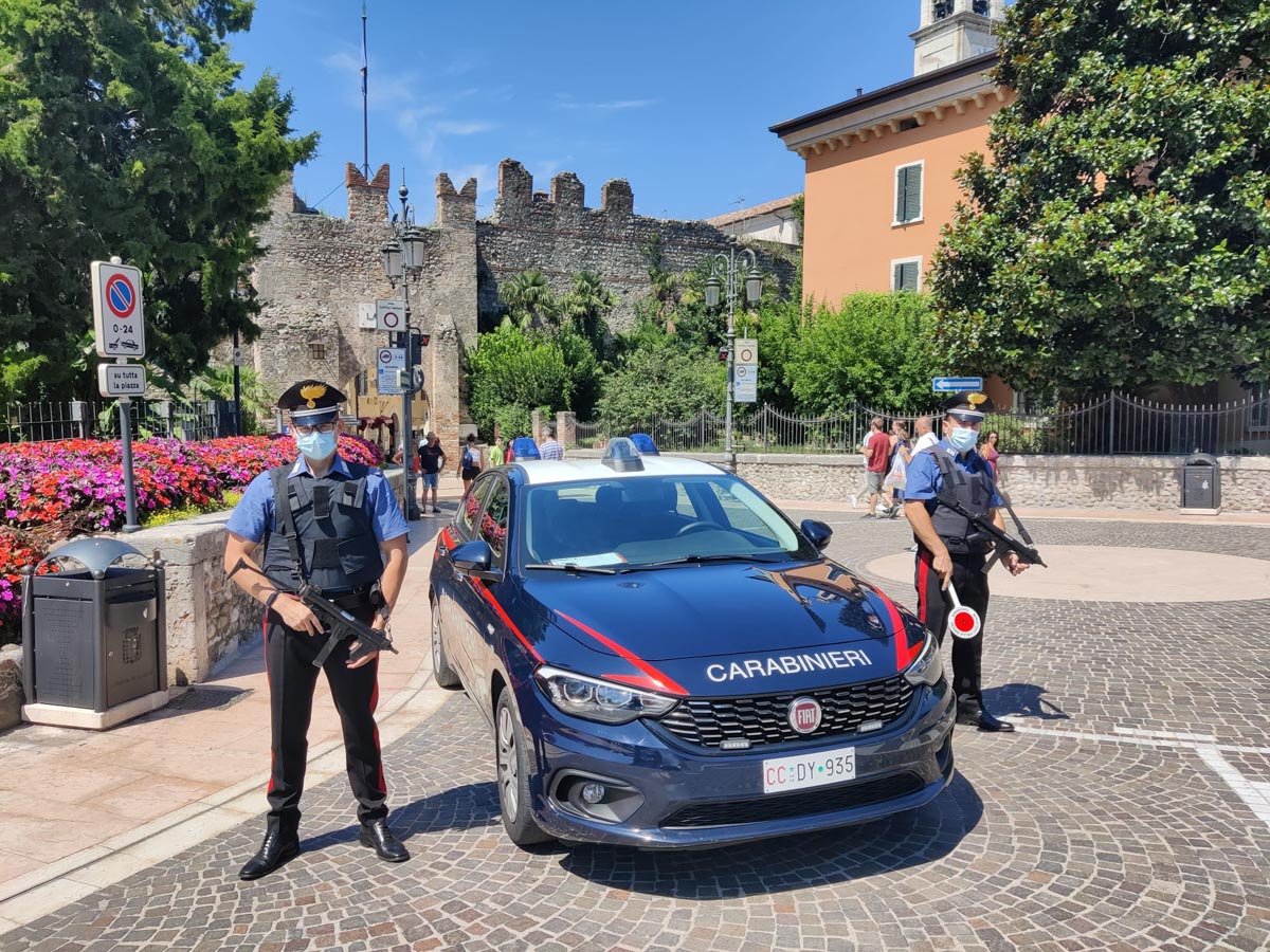 Carabinieri lazise