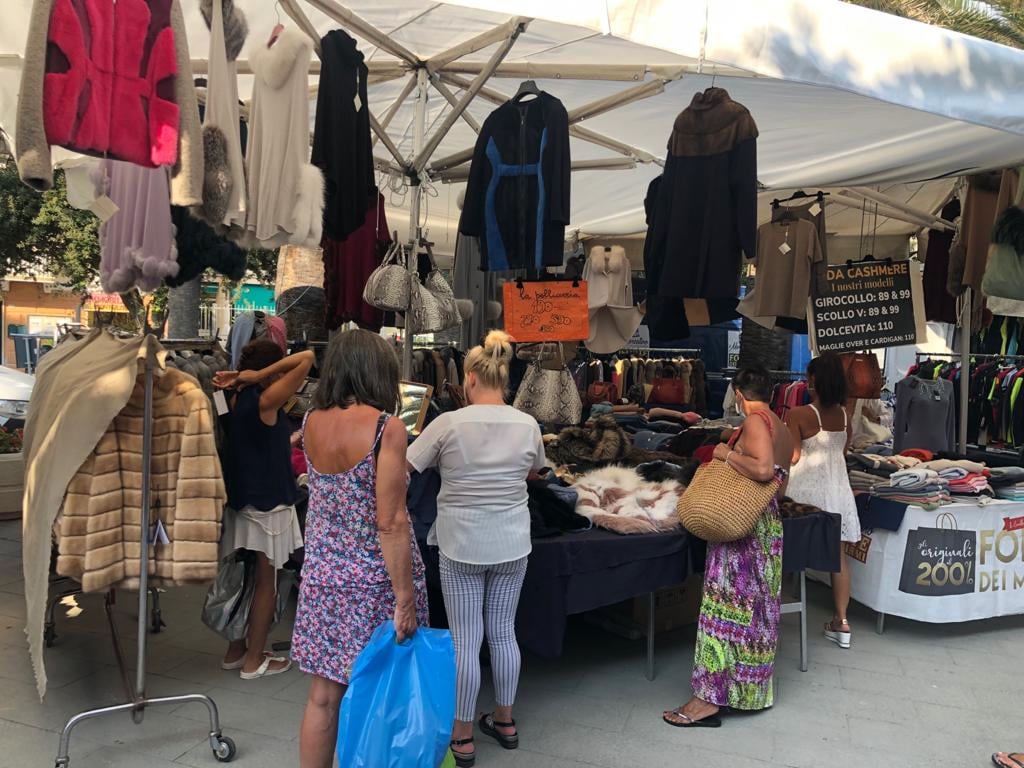 Mercatino da Forte dei Marmi