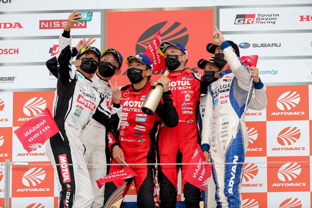 Quintarelli festeggia sul podio più alto di Suzuka