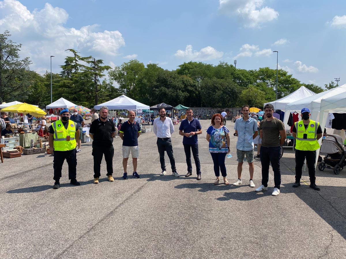 Soffitte in piazza a Borgo Venezia