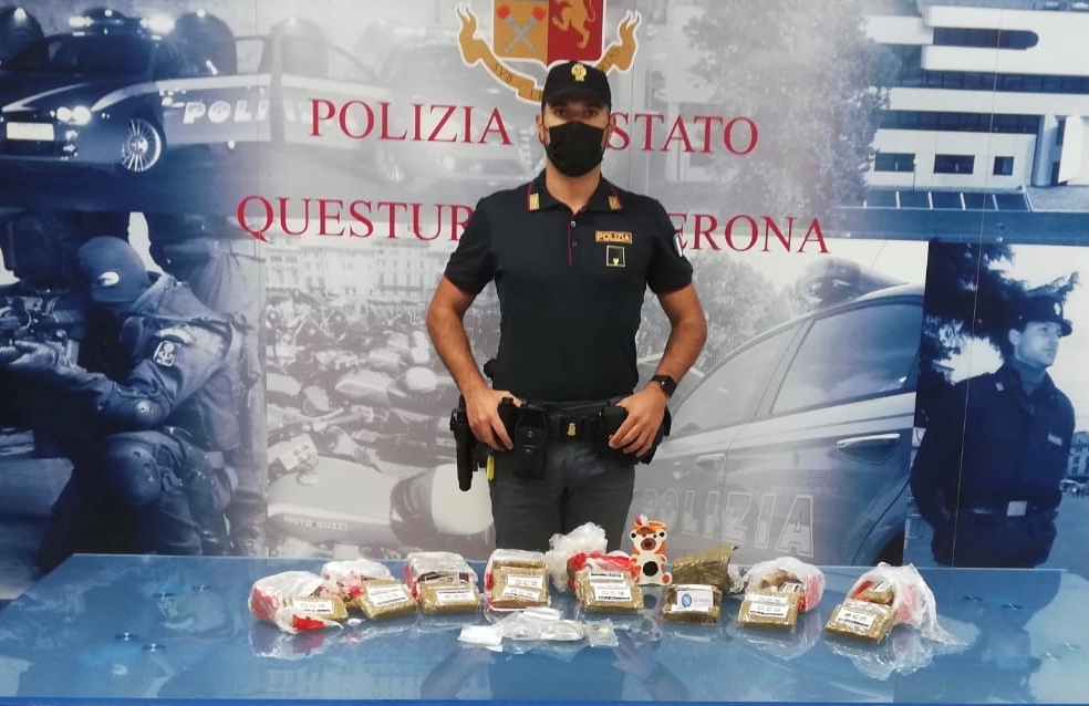 polizia spaccio hashish