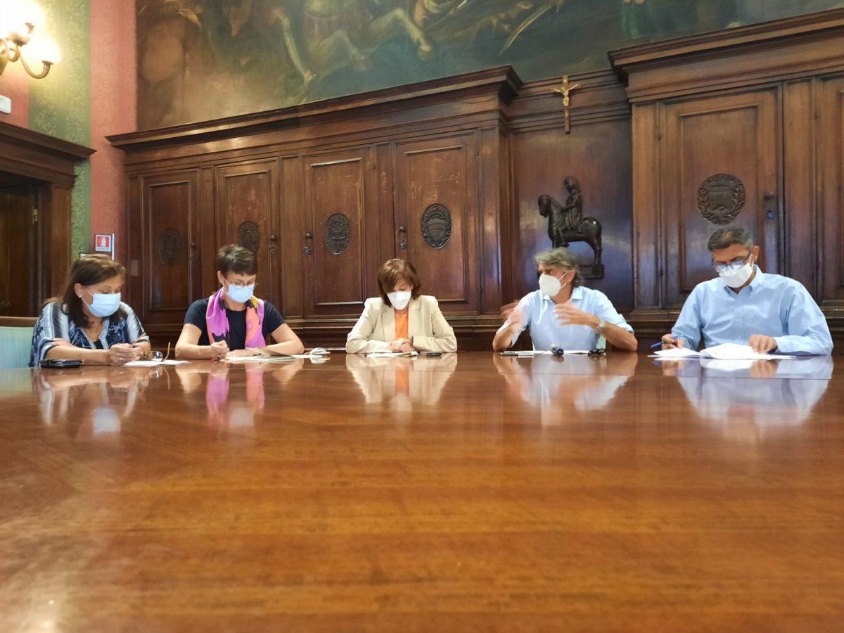 La conferenza in sala Arazzi