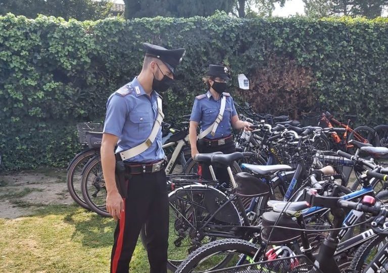 Carabinieri Lazise bicicletta elettrica ebike biciclette elettriche e-bike