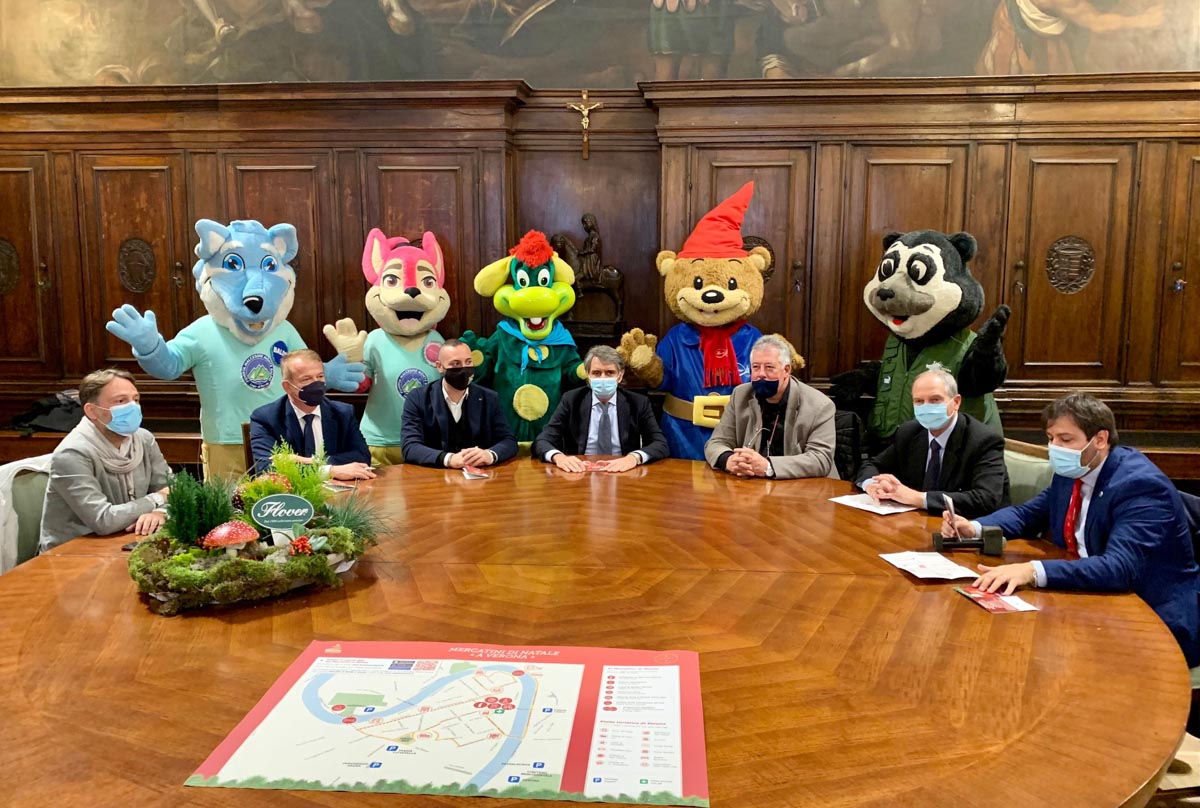 Mercatini di Natale - presentazione Palazzo Barbieri