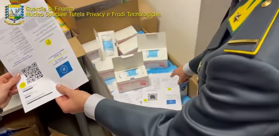 Green Pass Falsi Guardia di Finanza Truffa Green Pass Falsi