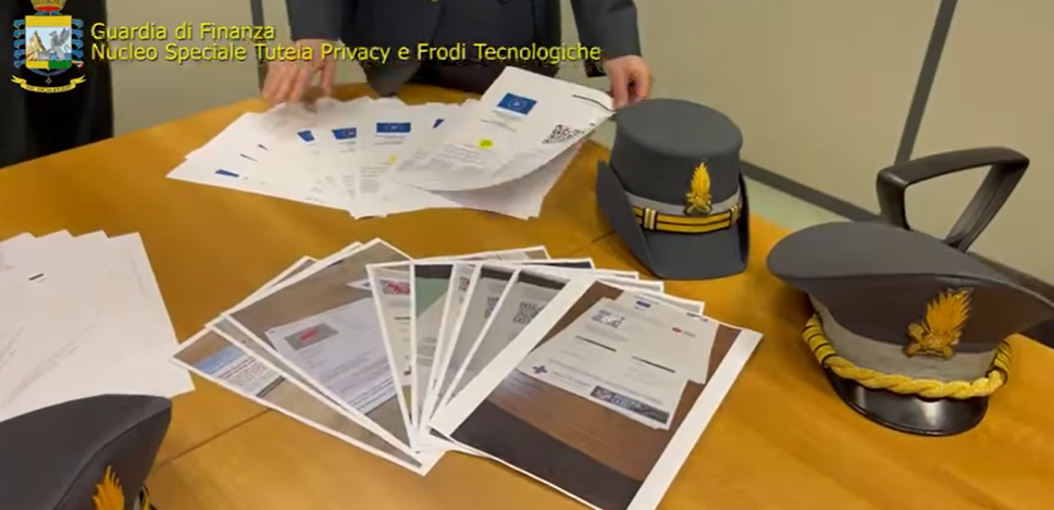 Green Pass Falsi Guardia di Finanza Truffa Green Pass Falsi