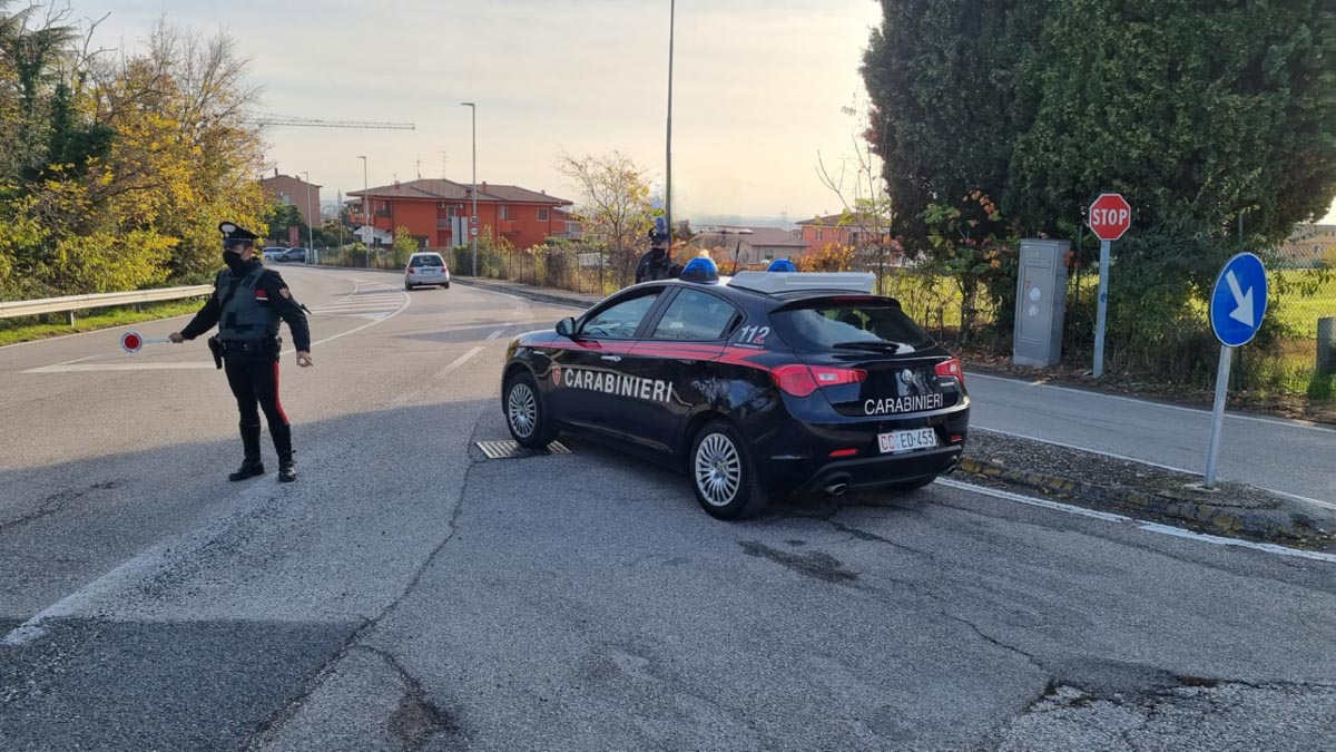 Carabinieri Castelnuovo Peschiera motoseghe