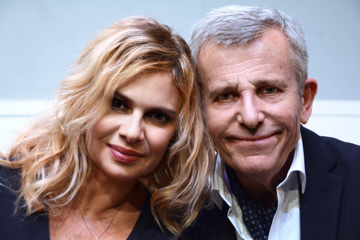 Debora Caprioglio e Maurizio Micheli in Amore mio aiutami