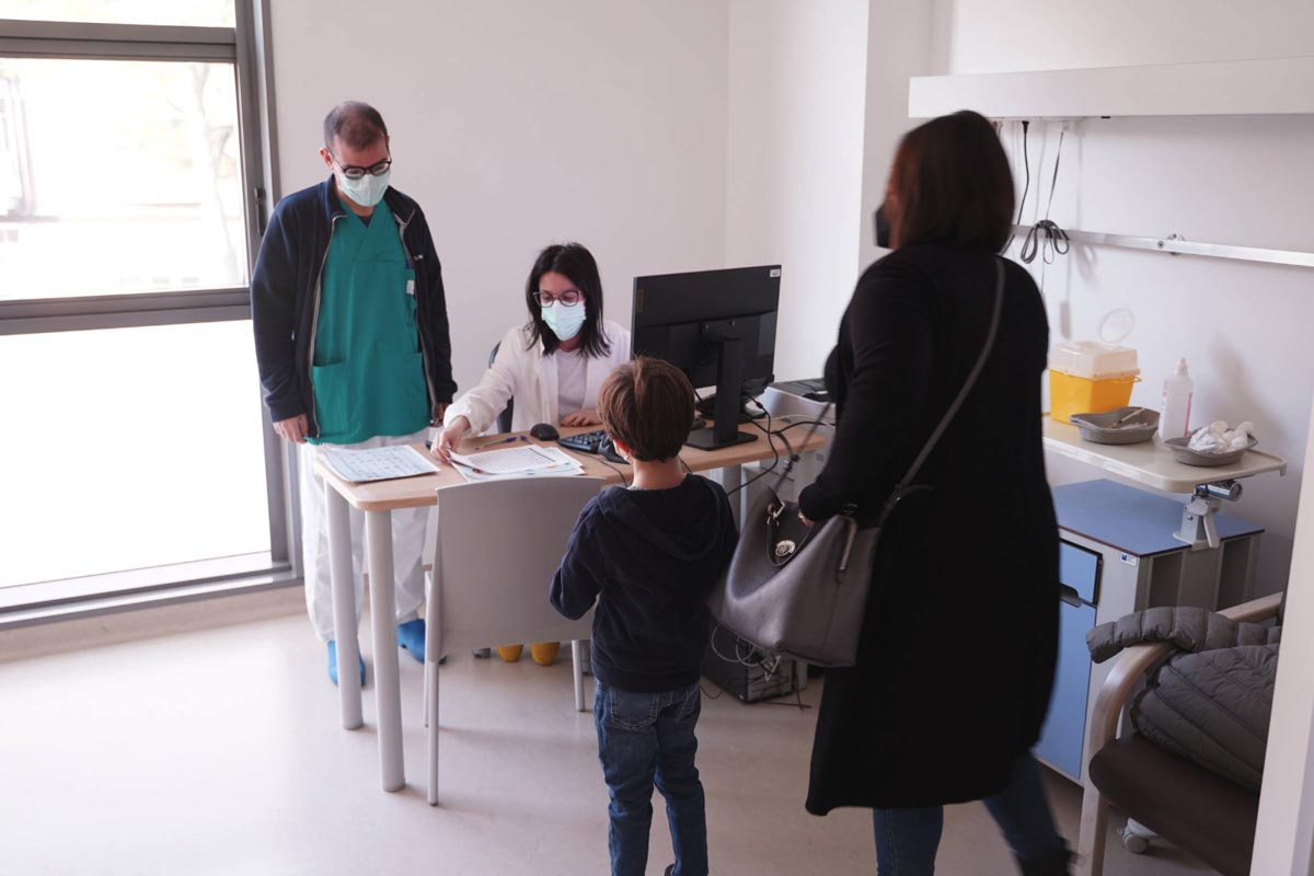 Vaccini bambini vaccinazione vaccino covid pediatri