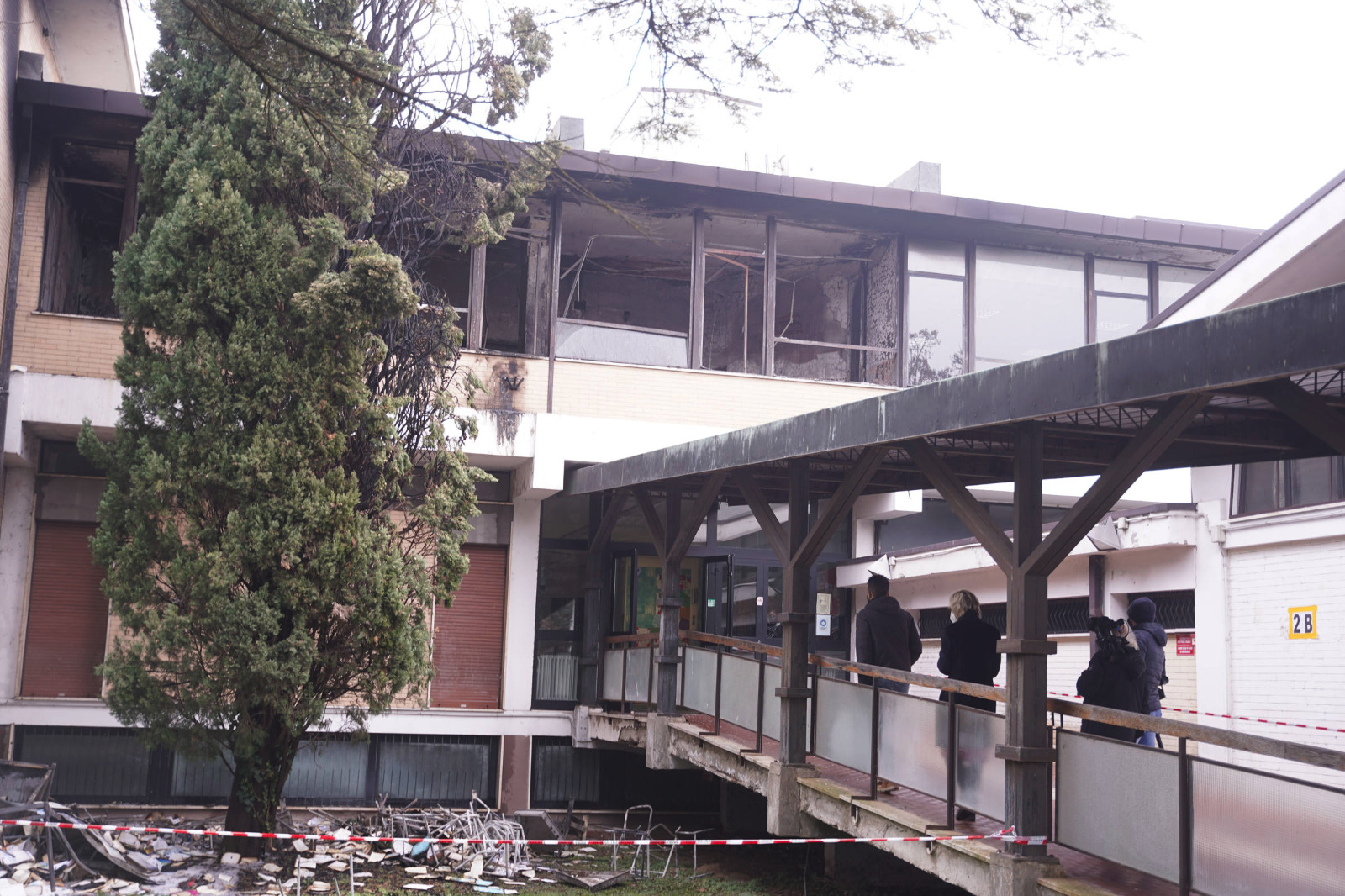 incendio scuola alighieri