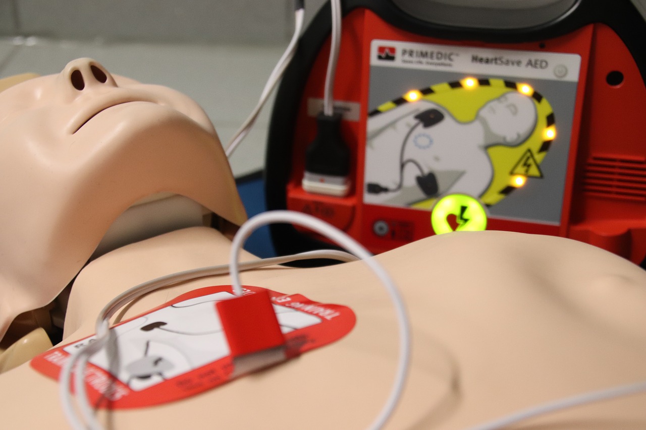 primo soccorso studenti defibrillatore