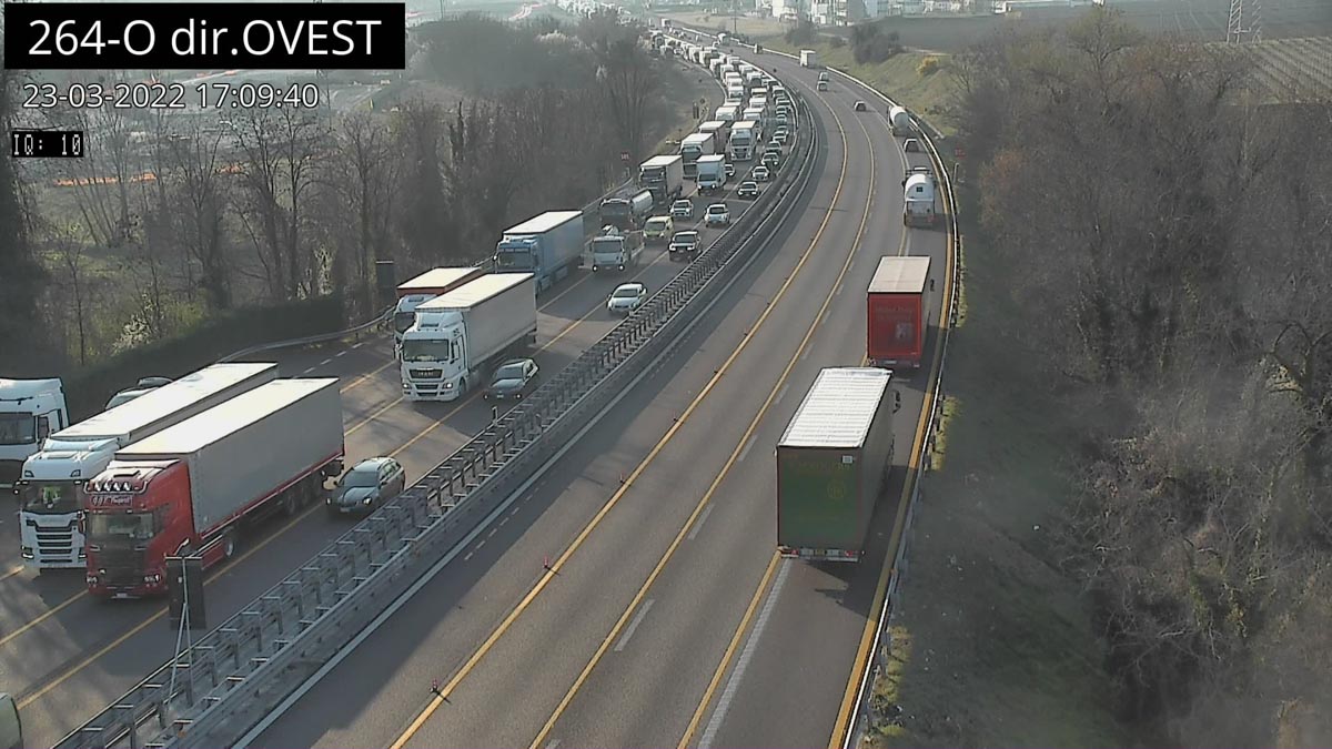 CODE A4 SONA incidente camion a fuoco