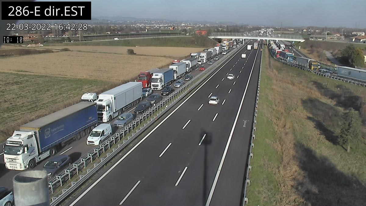 Code in A4 in seguito all'incidente