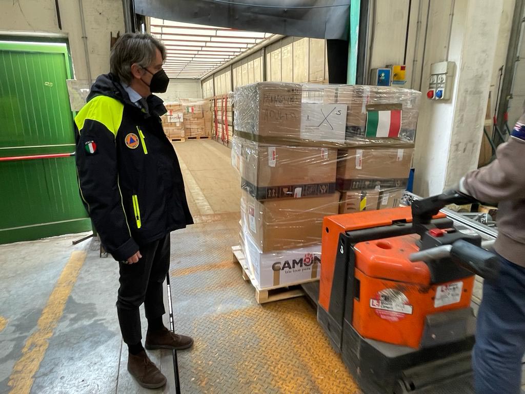 Camion aiuti Ucraina partito da Verona