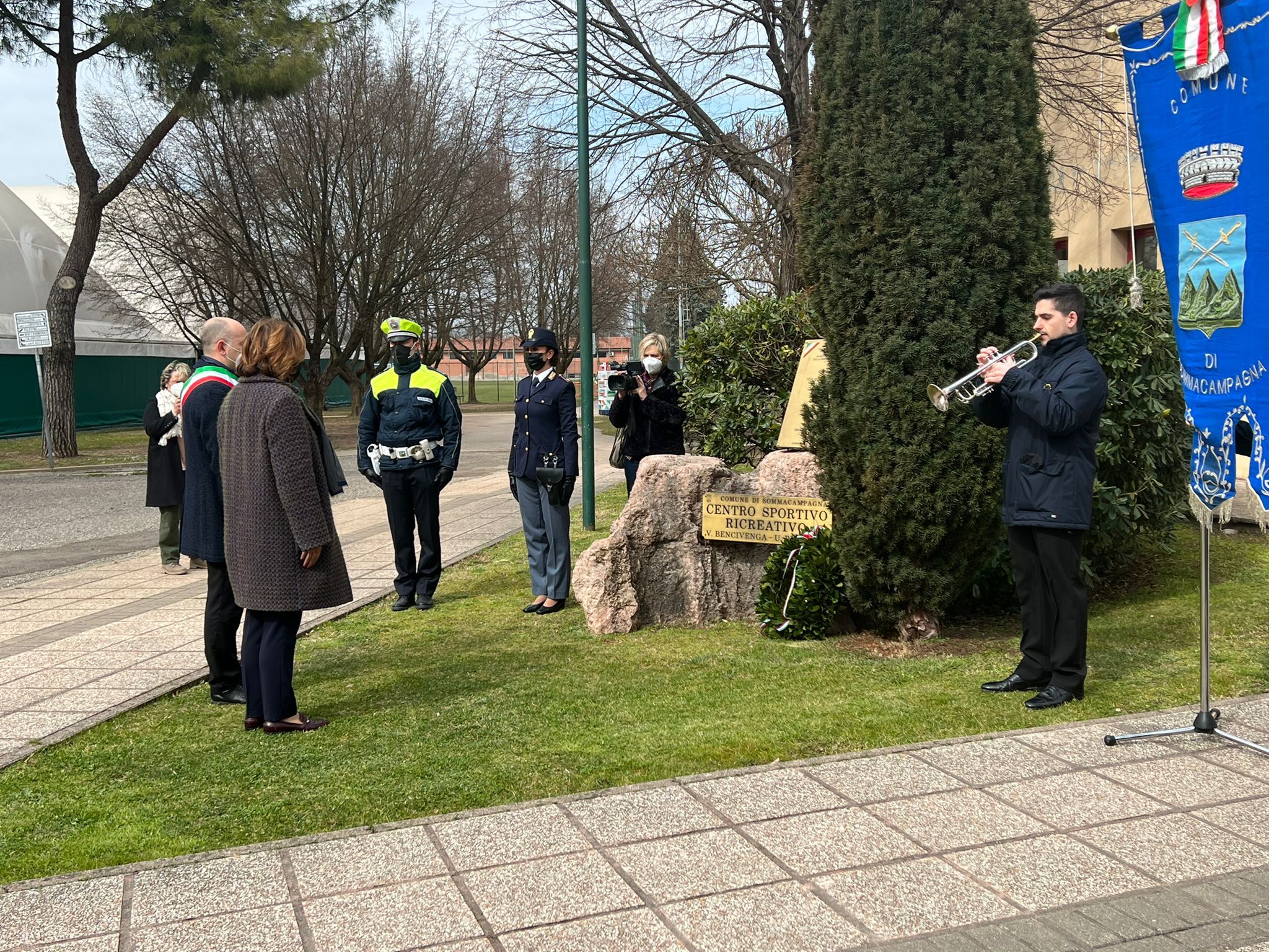 Cerimonia commemorazione agenti Benvigenga e Biondani