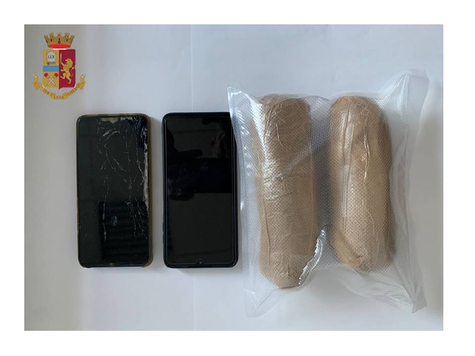 Polfer eroina stazione droga