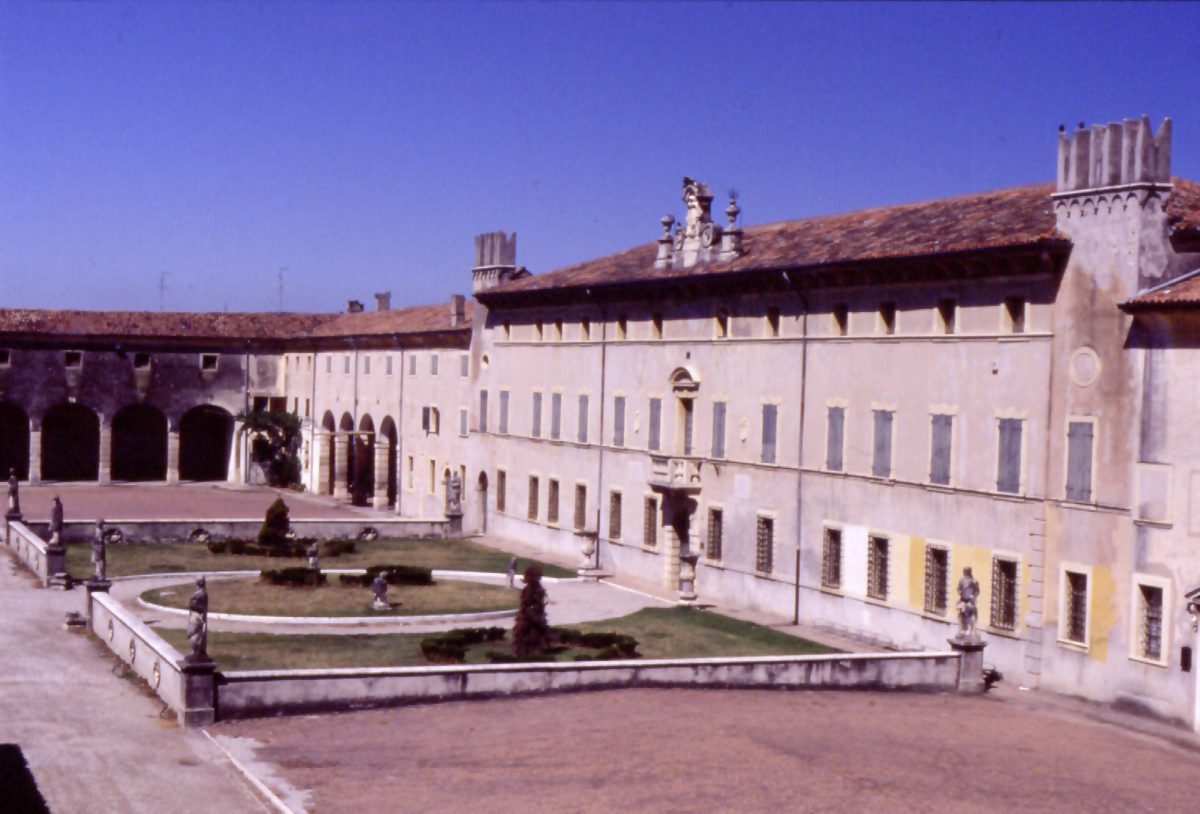 Villa Balladoro Povegliano Veronese Giornate FAI di Primavera