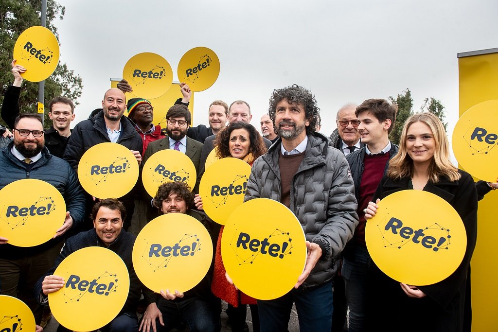 Damiano Tommasi assieme ad alcuni componenti di Rete!