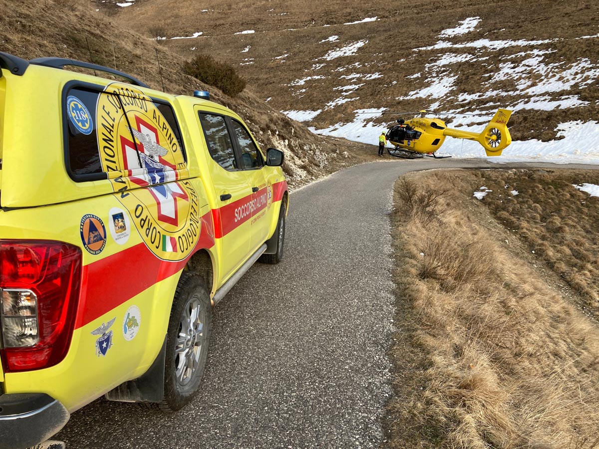 soccorso alpino elisoccorso sant'anna escursionista monte cengio